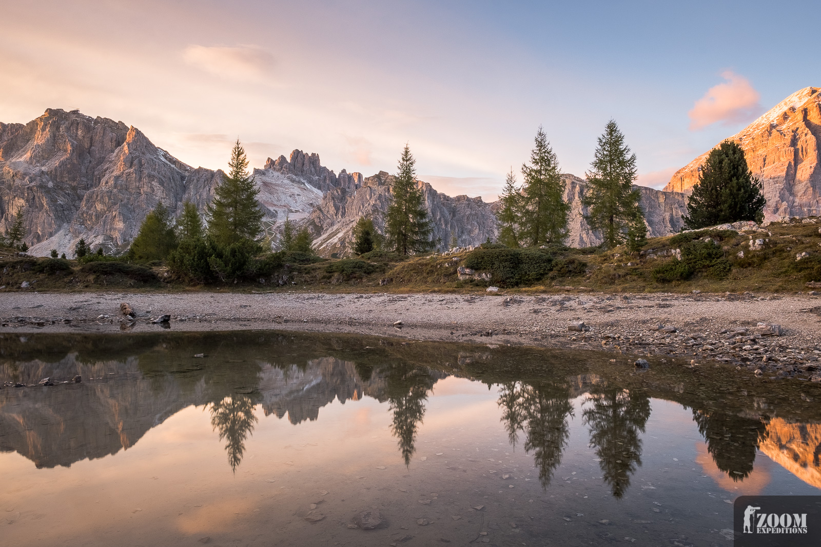 Dolomiten Spiegelungen Bergsee