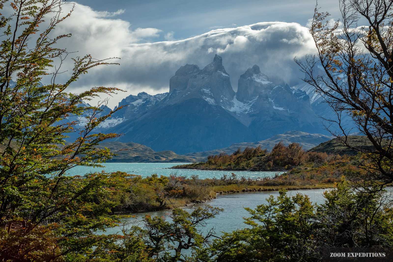 Cuernos del Paine und Lago Pehoe.