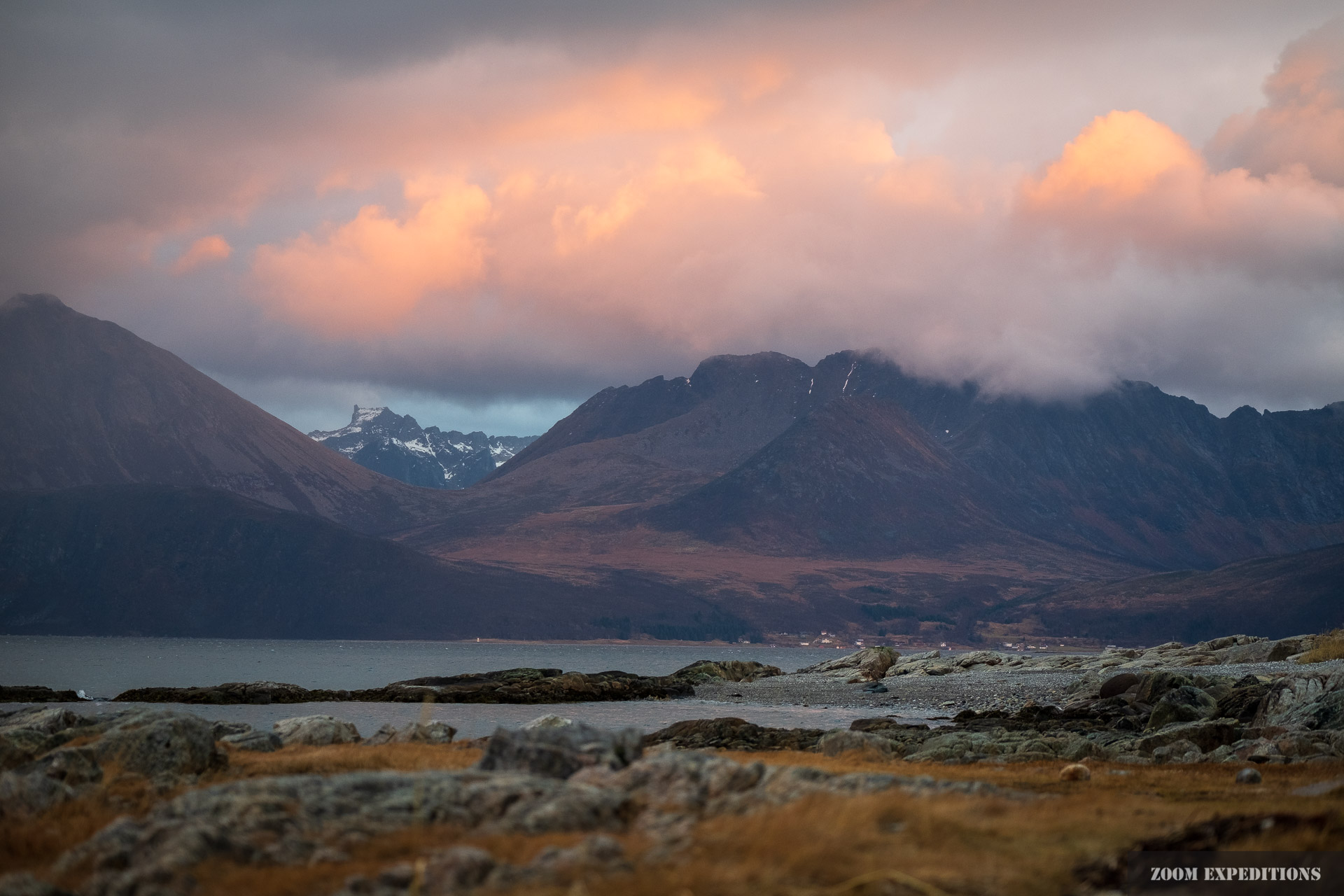 Kvaløya 2018 rosa Wolken 